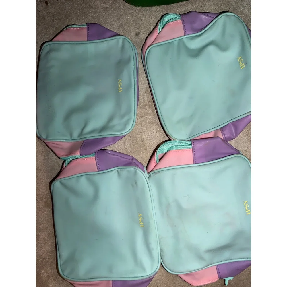 Ipsy Now Boarding Retro Tropical‎ Makeup Bag Set of 4 Pastel Colorblock Pouch